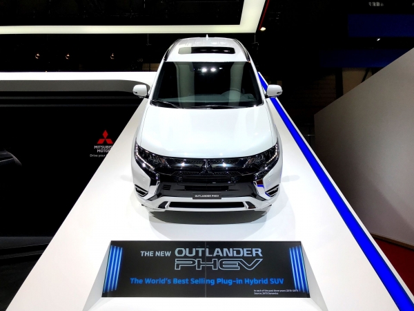 Mitsubishi Outlander PHEV 2019