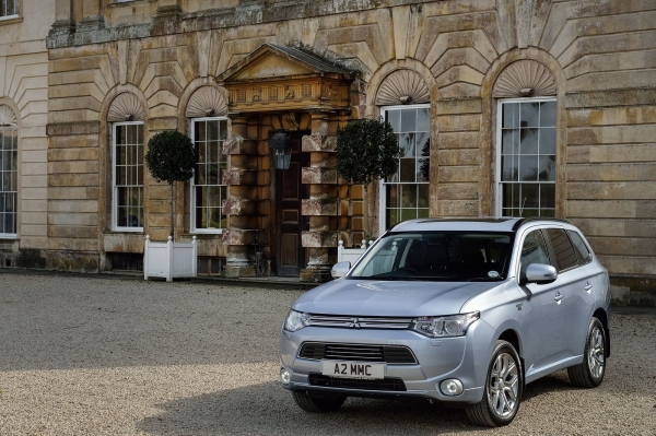 Mitsubishi Outlander PHEV