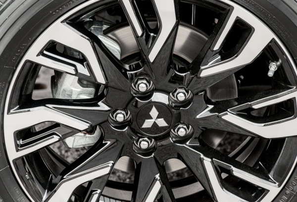 Mitsubishi Outlander PHEV