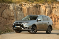 Mitsubishi Outlander PHEV najlepiej sprzedającym się PHEV w Europie w 2015r.