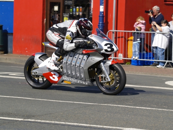 MotoCzysz E1pc 2010