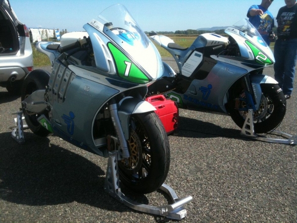 MotoCzysz E1pc 2010.5 i MotoCzysz E1pc 2011