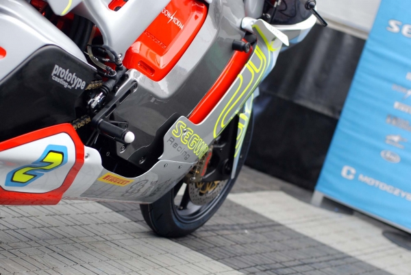 MotoCzysz E1pc 2012