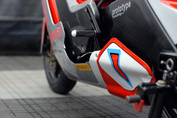 MotoCzysz E1pc 2012