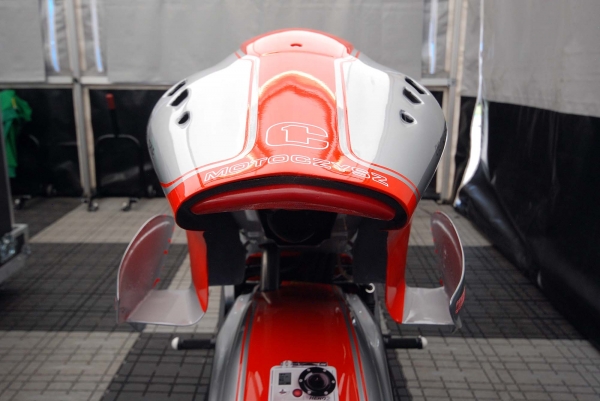 MotoCzysz E1pc 2012