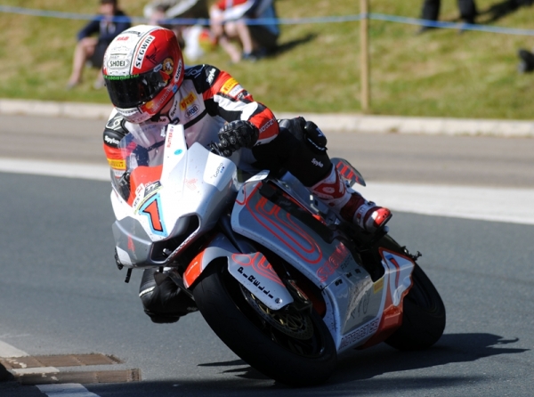 MotoCzysz E1pc 2012