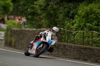 John McGuinness na Mugen Shinden San wygrywa TT Zero 2014