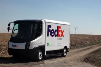 Navistar rozpoczyna seryjną produkcję elektrycznych ciężarówek