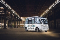 Navya uruchomi montownię autonomicznych pojazdów elektrycznych w USA