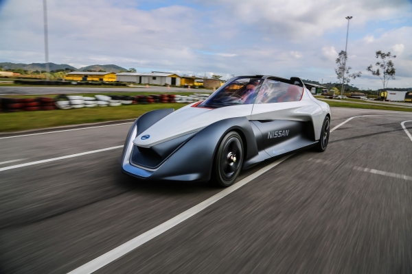 Nissan BladeGlider (wersja 2016)