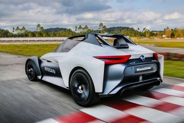 Nissan BladeGlider (wersja 2016)