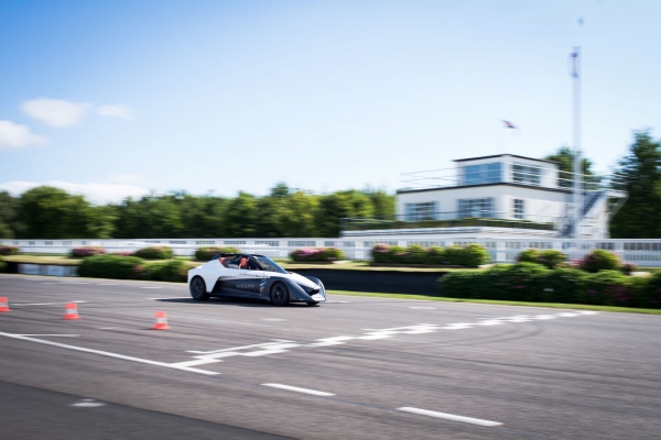 Nissan BladeGlider (wersja 2016)