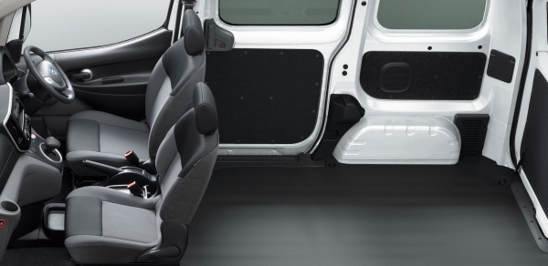 Nissan e-NV200