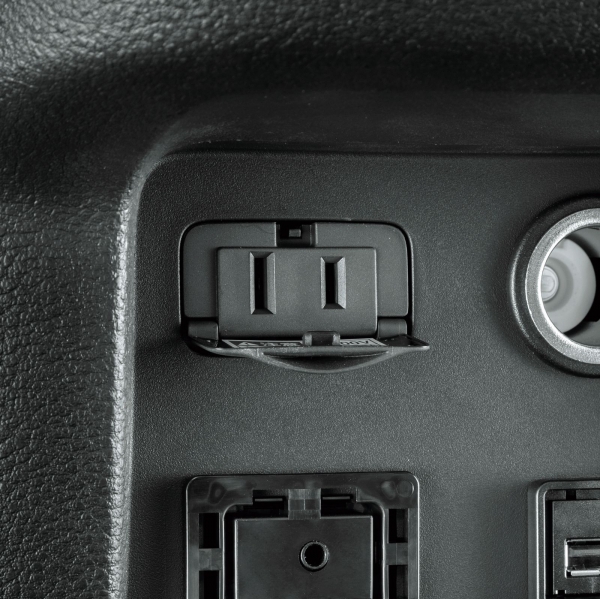 Nissan e-NV200 - wyjście jednofazowe