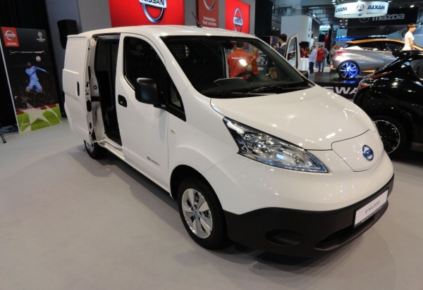 Nissan e-NV200 na wystawie Poznań Motor Show 2015