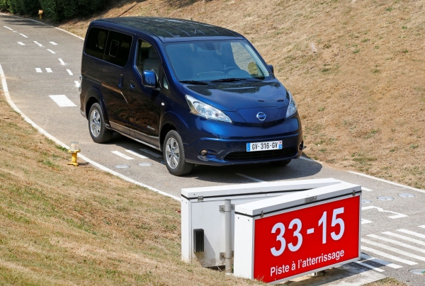 Nissan e-NV200 - wersja 7-miejscowa