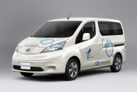 Nissan rozpocznie produkcję e-NV200 w połowie 2014r.