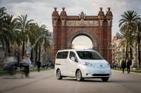 Nissan e-NV200 - wersja 7-miejscowa