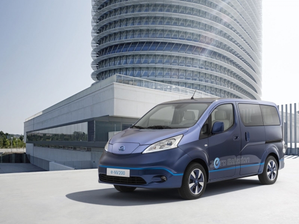 Nissan e-NV200 VIP Concept