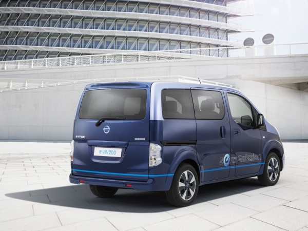 Nissan e-NV200 VIP Concept