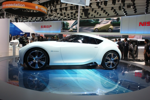 Nissan Esflow