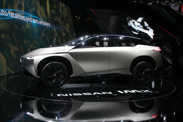Nissan IMx KURO