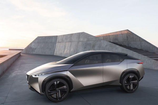 Nissan IMx KURO