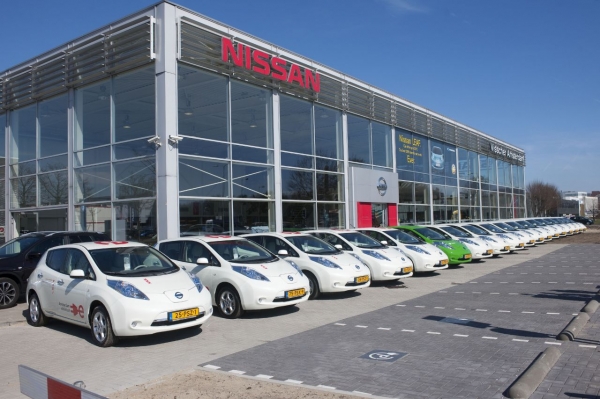 Samochody Nissan Leaf
