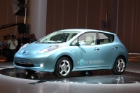 W sierpniu Nissan rozpocznie zbieranie zamówień na Leaf