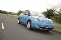 FleetWise EV300 zamawia 500 Nissanów Leaf