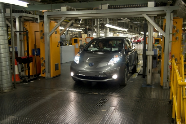 Produkcja Nissana Leaf 2013 w zakładzie w Sunderland