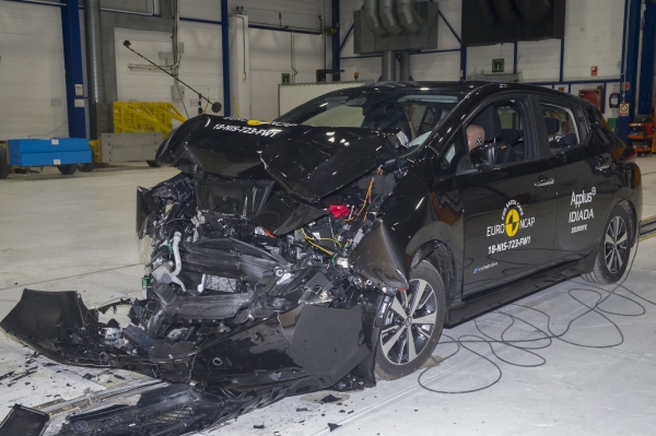 Nissan Leaf 2018 - test zderzeniowy Euro NCAP
