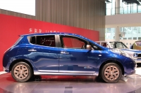 Nissan uczci 80-lecie marki czterema wyjątkowymi kolorami Leafa