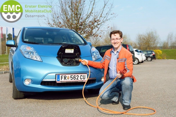 Nissan Leaf dostosowany do ładowania trójfazowego mocą 22 kW
