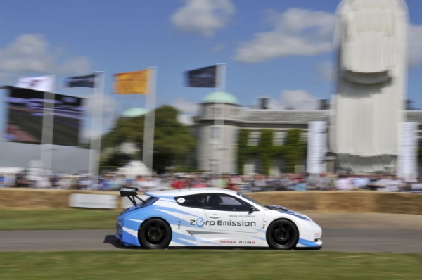 Nissan Leaf Nismo RC na Festiwalu Prędkości w Goodwood