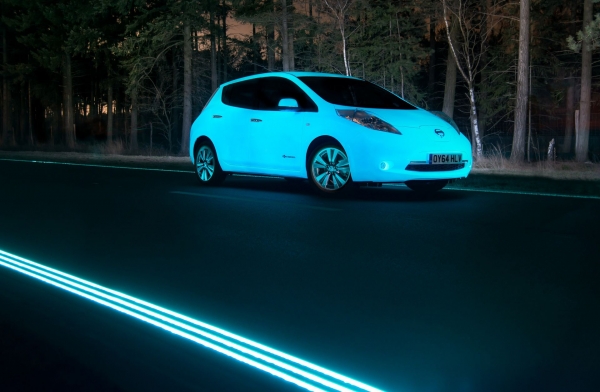Nissan Leaf z powłoką glow-in-the-dark