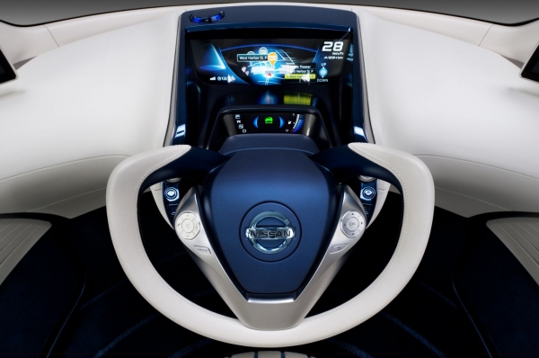 Nissan PIVO 3