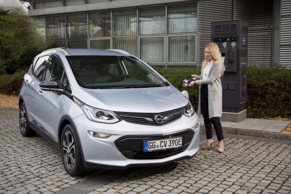 Opel Ampera-e