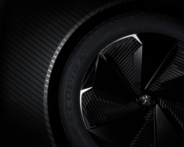 Peugeot Fractal