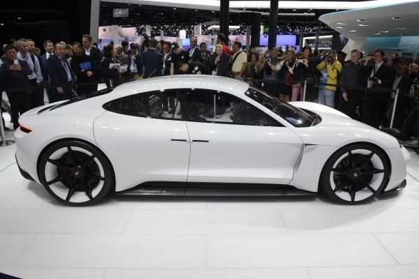 Porsche Mission E