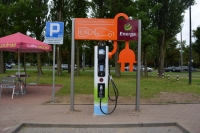 Szybka ładowarka CHAdeMO firmy Energa