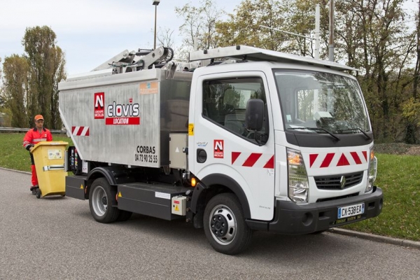 Renault Maxity Electric - elektryczna śmieciarka