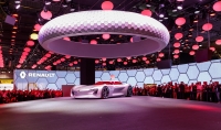 Renault Trezor na wystawie Paris Motor Show 2016
