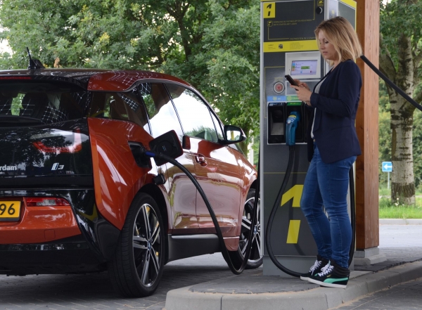 Stacja szybkiego ładowania FastNed