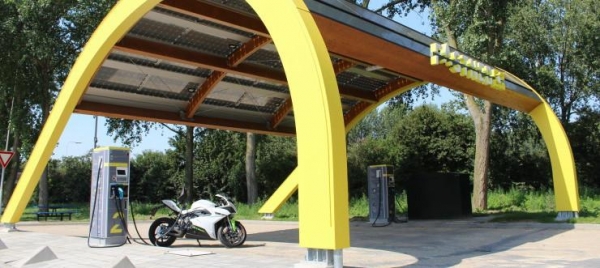 Stacja szybkiego ładowania FastNed