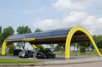 Już 10 stacji ładowania FastNed zarabia na siebie