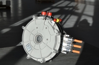 Silnik YASA P400