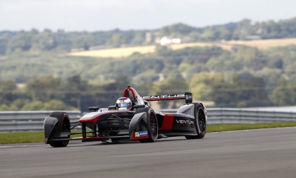 Spark-Renault SRT_01E