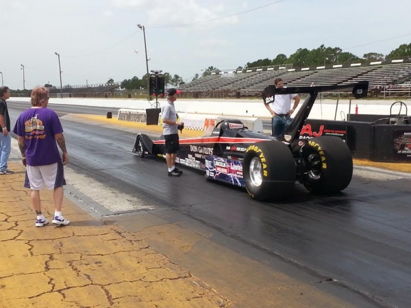 SR-37 Quest Dragster