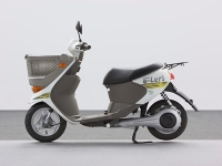 Suzuki e-Let’s